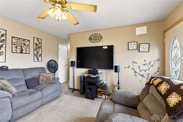 300 Randy Drive, West Carrollton, OH 45449