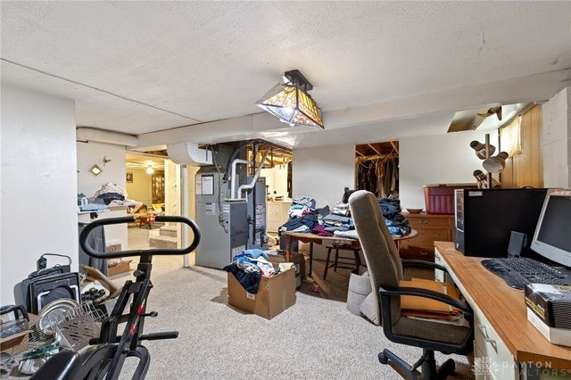 300 Randy Drive, West Carrollton, OH 45449