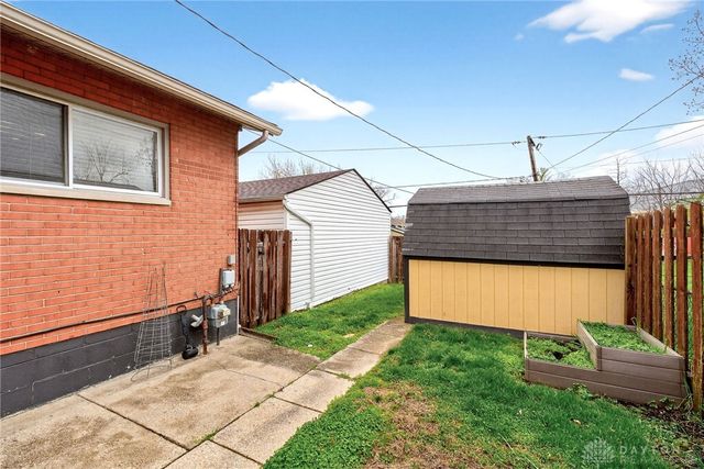 300 Randy Drive, West Carrollton, OH 45449