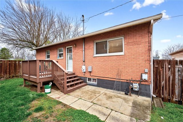 300 Randy Drive, West Carrollton, OH 45449