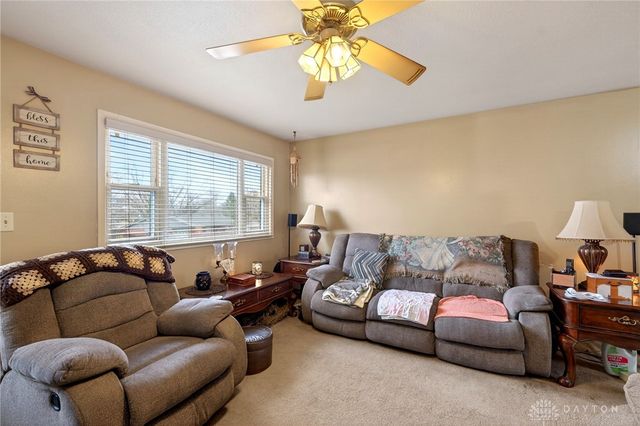 300 Randy Drive, West Carrollton, OH 45449