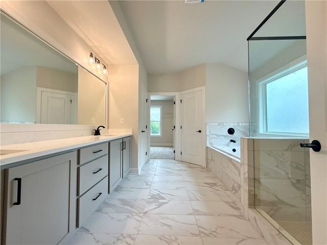 4271 Shirebrook Trail, Hoschton, GA 30548