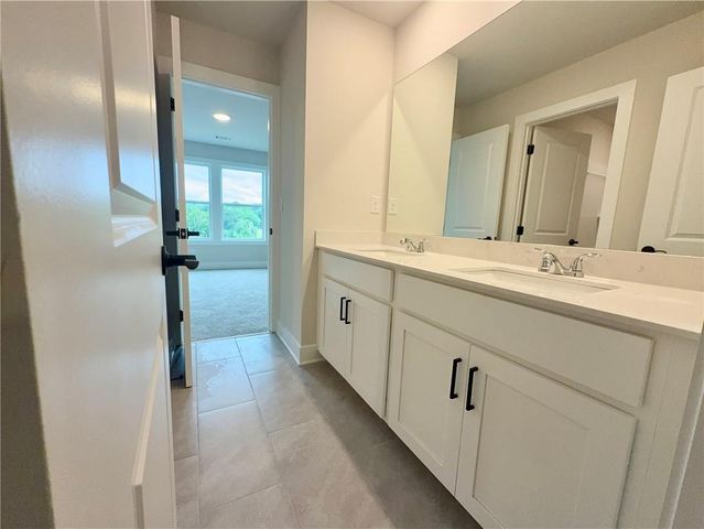 4271 Shirebrook Trail, Hoschton, GA 30548