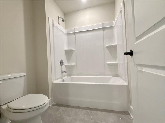 4271 Shirebrook Trail, Hoschton, GA 30548