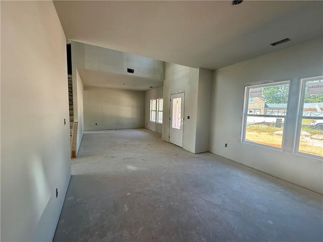4271 Shirebrook Trail, Hoschton, GA 30548