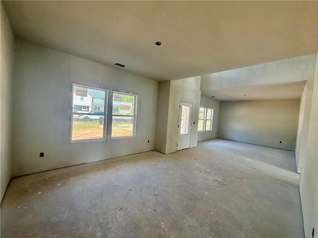 4271 Shirebrook Trail, Hoschton, GA 30548