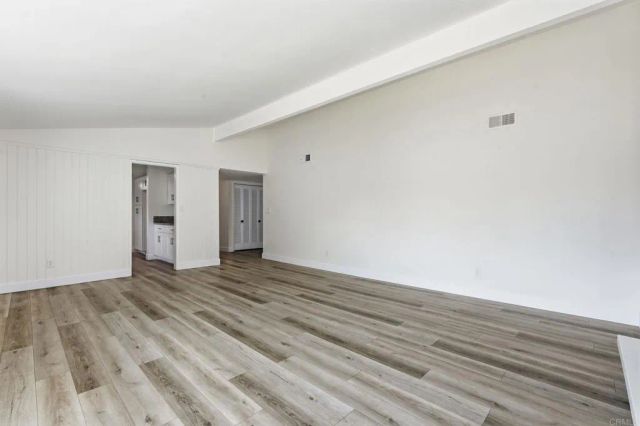 9490 Loren Drive, La Mesa, CA 91942