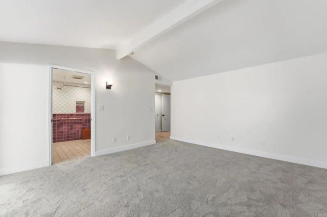 9490 Loren Drive, La Mesa, CA 91942