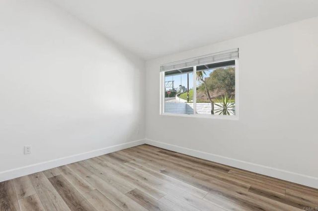 9490 Loren Drive, La Mesa, CA 91942