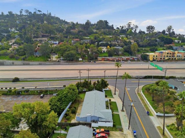 9490 Loren Drive, La Mesa, CA 91942