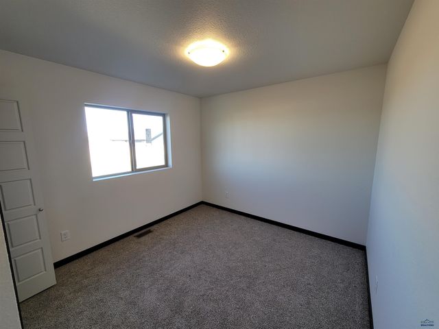 1124 COBALT DR, Rapid City, SD 57701