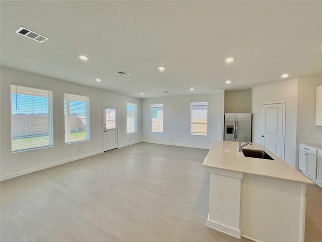 10615 Summers Way, Beasley, TX 77417