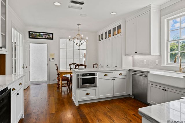 3131 Murphy Dr, Baton Rouge, LA 70809