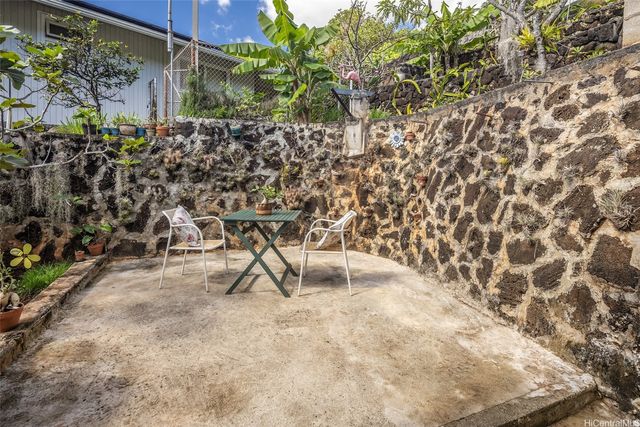1952 Bertram Street, Honolulu, HI 96816
