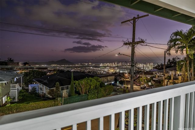 1952 Bertram Street, Honolulu, HI 96816