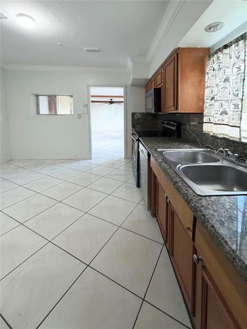 19341 NE 1st Place, Miami, FL 33179