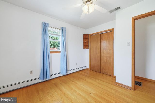 1665 STONEBURNER RD, Edinburg, VA 22824