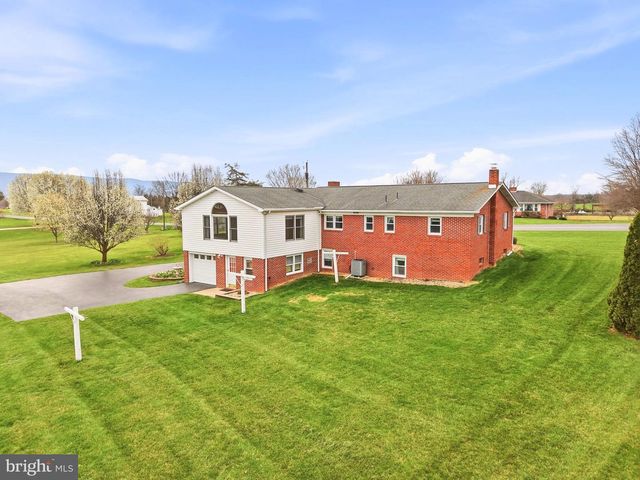 1665 STONEBURNER RD, Edinburg, VA 22824