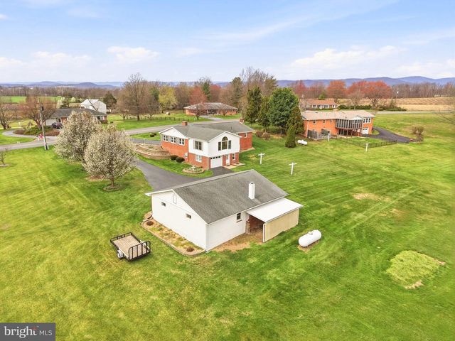 1665 STONEBURNER RD, Edinburg, VA 22824