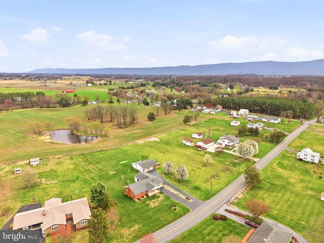 1665 STONEBURNER RD, Edinburg, VA 22824