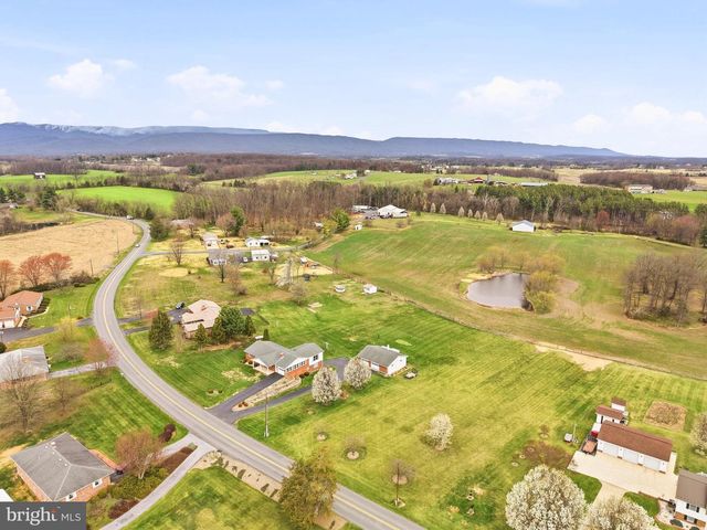 1665 STONEBURNER RD, Edinburg, VA 22824