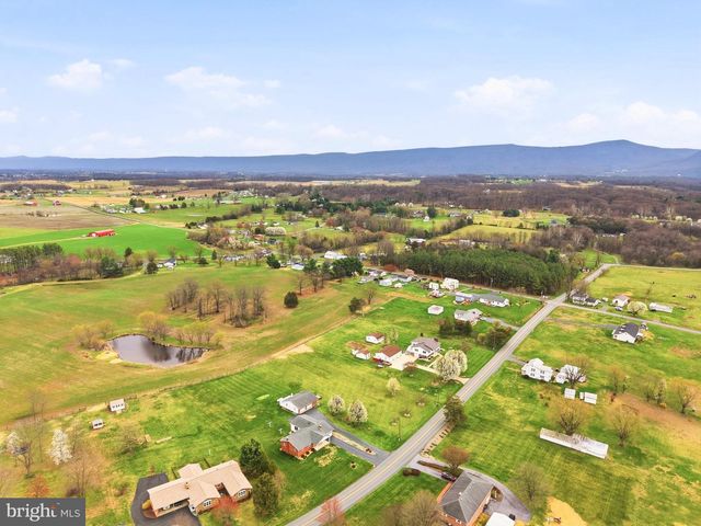 1665 STONEBURNER RD, Edinburg, VA 22824