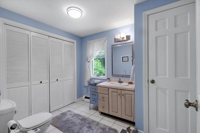 20 Ortolani Cir, Kingston, MA 02364