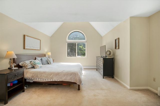 20 Ortolani Cir, Kingston, MA 02364