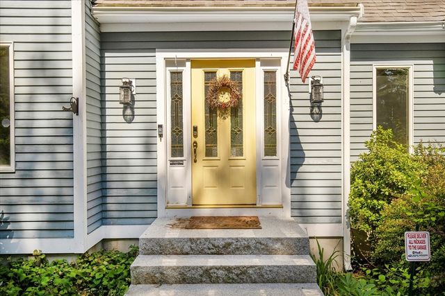 20 Ortolani Cir, Kingston, MA 02364