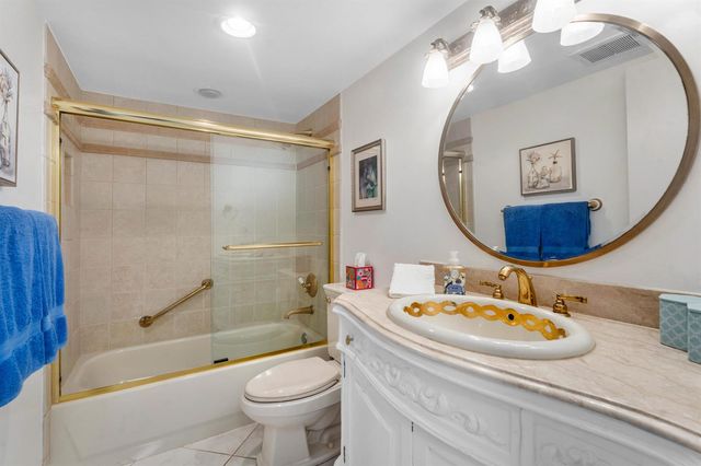 301 Old Meadow Way, Palm Beach Gardens, FL 33418