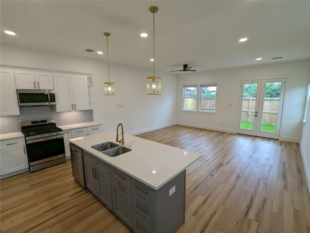 4915 Fisk Street, Houston, TX 77009