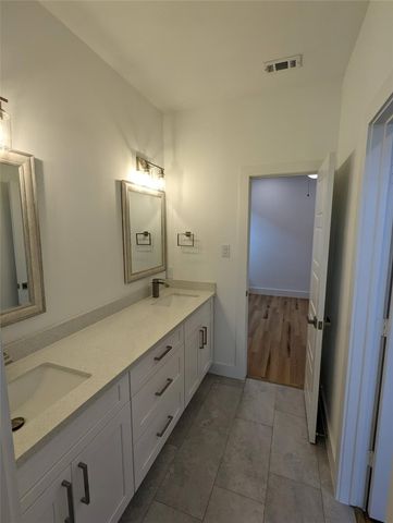 4915 Fisk Street, Houston, TX 77009