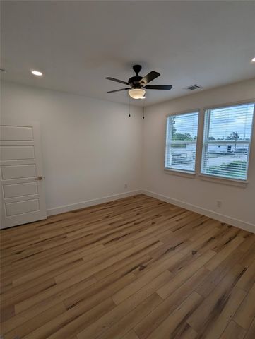 4915 Fisk Street, Houston, TX 77009