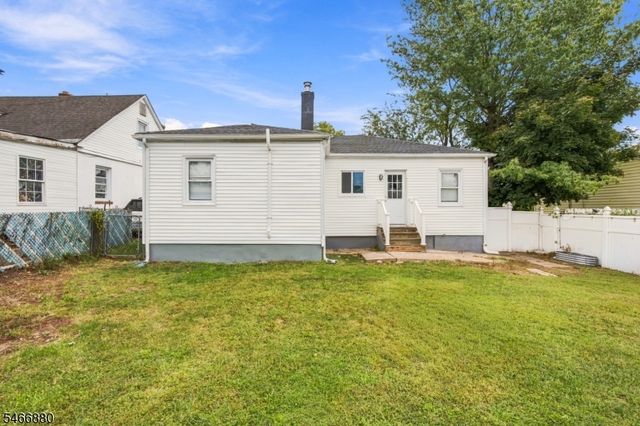 28 Newport Ave, Franklin Twp., NJ 08873