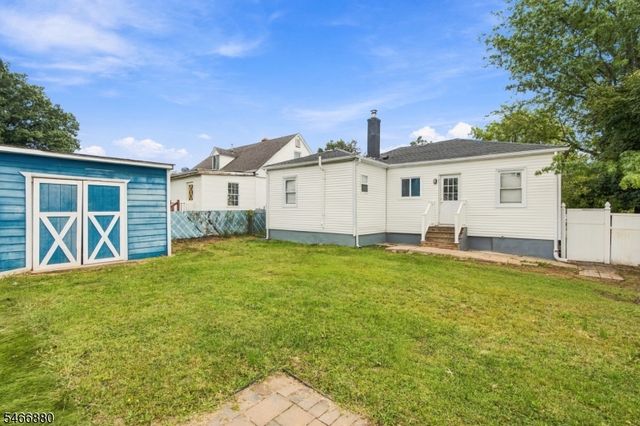 28 Newport Ave, Franklin Twp., NJ 08873
