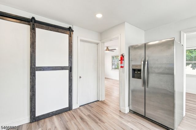 28 Newport Ave, Franklin Twp., NJ 08873