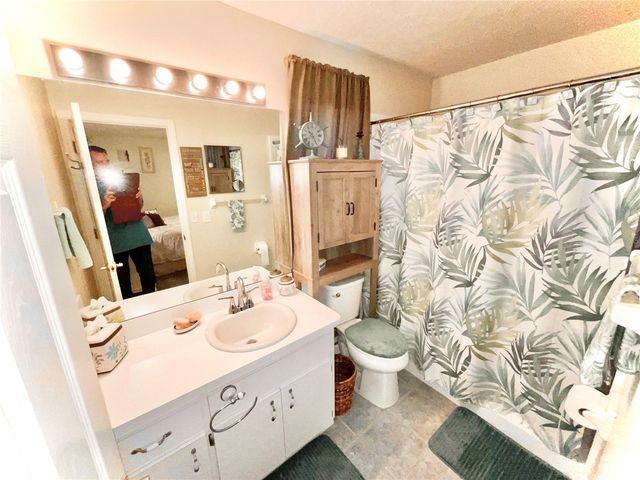 7831 BARCLAY ROAD, New Port Richey, FL 34654