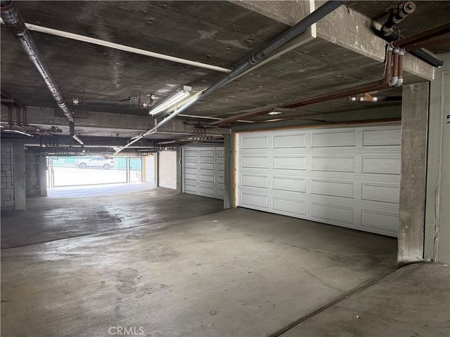 2601 E 19th 4, Signal Hill, CA 90755