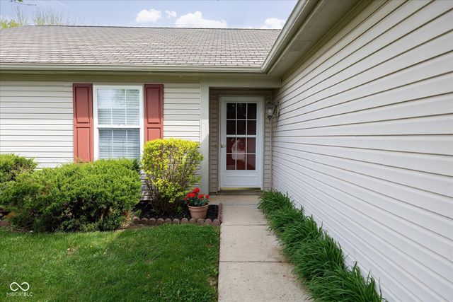 1226 Meadowood Drive, Danville, IN 46122