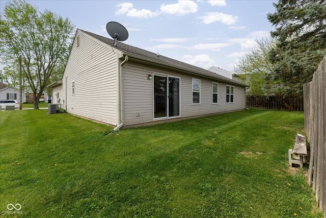 1226 Meadowood Drive, Danville, IN 46122
