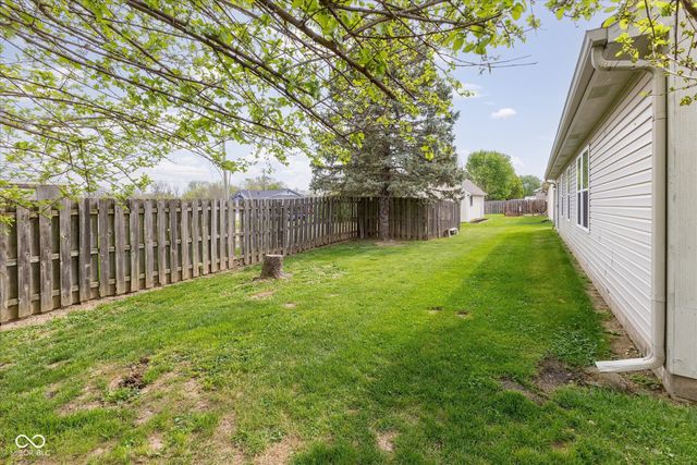 1226 Meadowood Drive, Danville, IN 46122