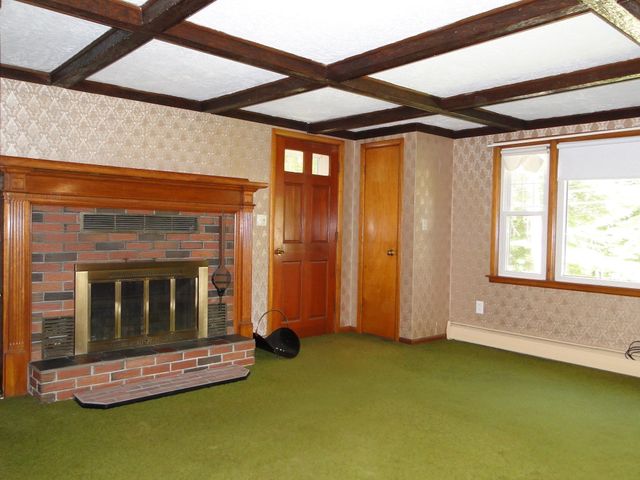 128 Sutton Road, Webster, MA 01570