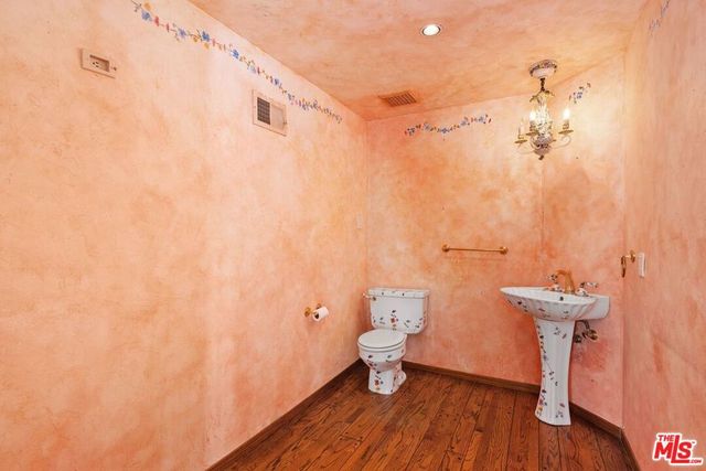 443 S Peck Drive, Beverly Hills, CA 90212