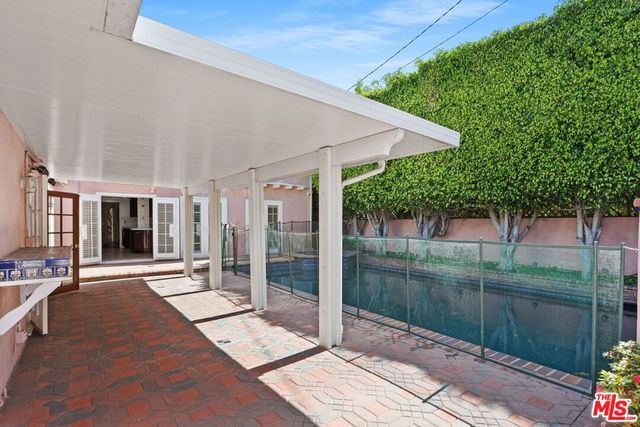 443 S Peck Drive, Beverly Hills, CA 90212