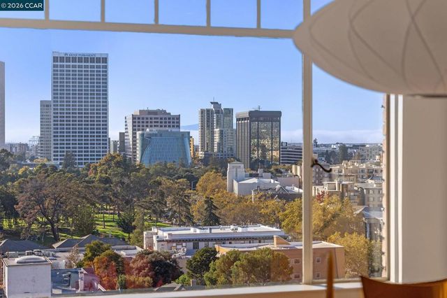 492 Staten Ave 1101, Oakland, CA 94610