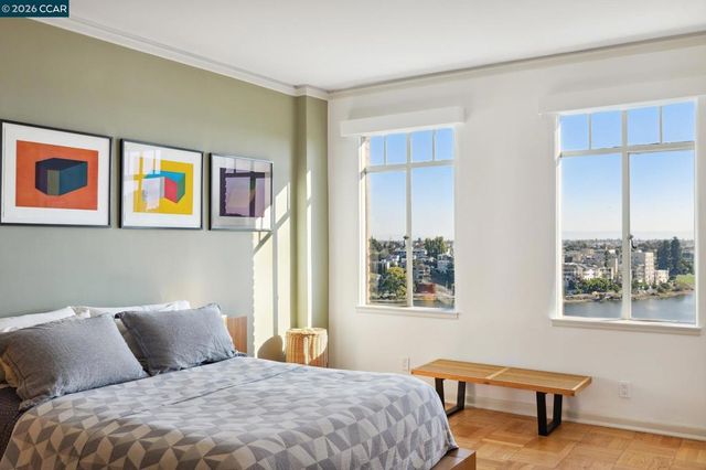 492 Staten Ave 1101, Oakland, CA 94610