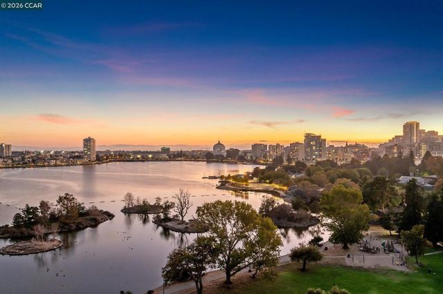 492 Staten Ave 1101, Oakland, CA 94610