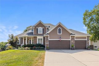4120 SW FLINTROCK Drive, Lee's Summit, MO 64082