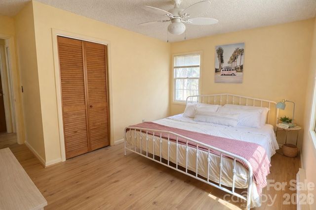1511 Water Wheel Cove, Clyde, NC 28721