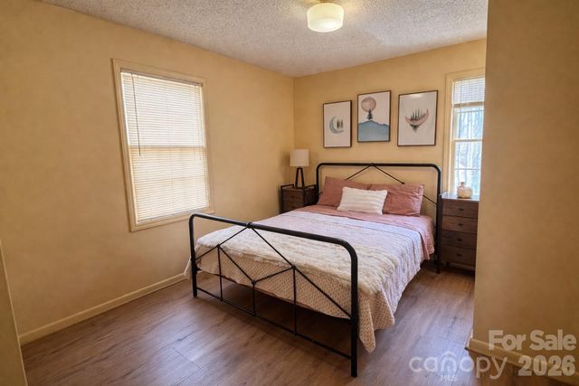 1511 Water Wheel Cove, Clyde, NC 28721